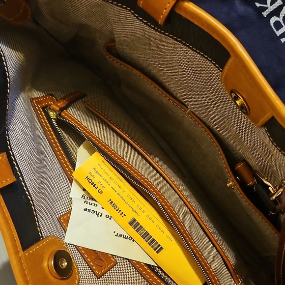 Dooney & Bourke Pebble Leather Convertible Shopper Tote - Picture 10 of 10